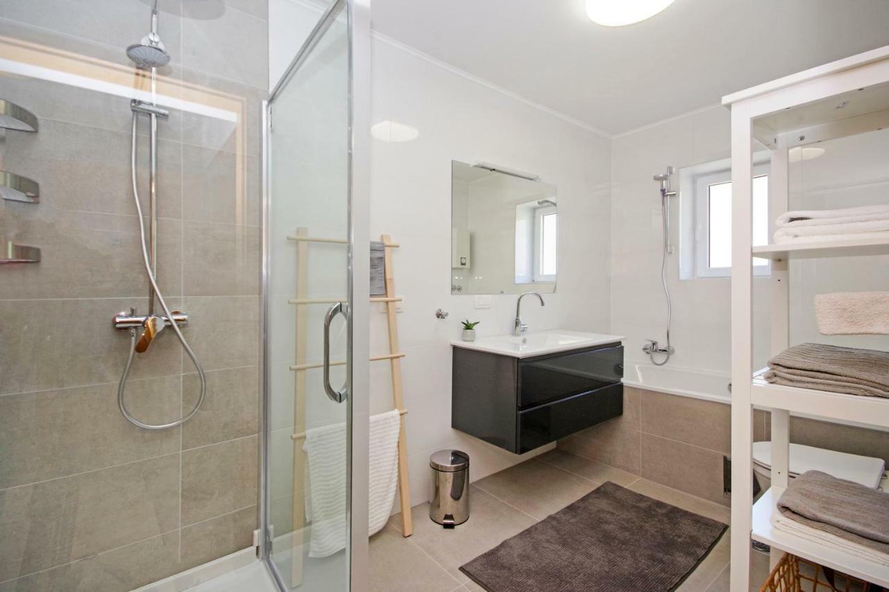 Manuela Apartment Podstrana Ngoại thất bức ảnh