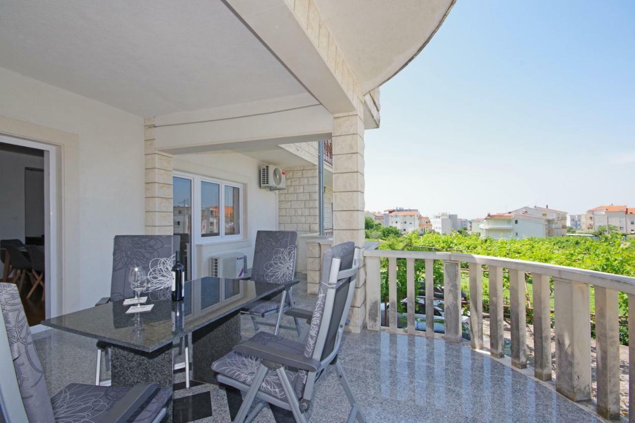 Manuela Apartment Podstrana Ngoại thất bức ảnh