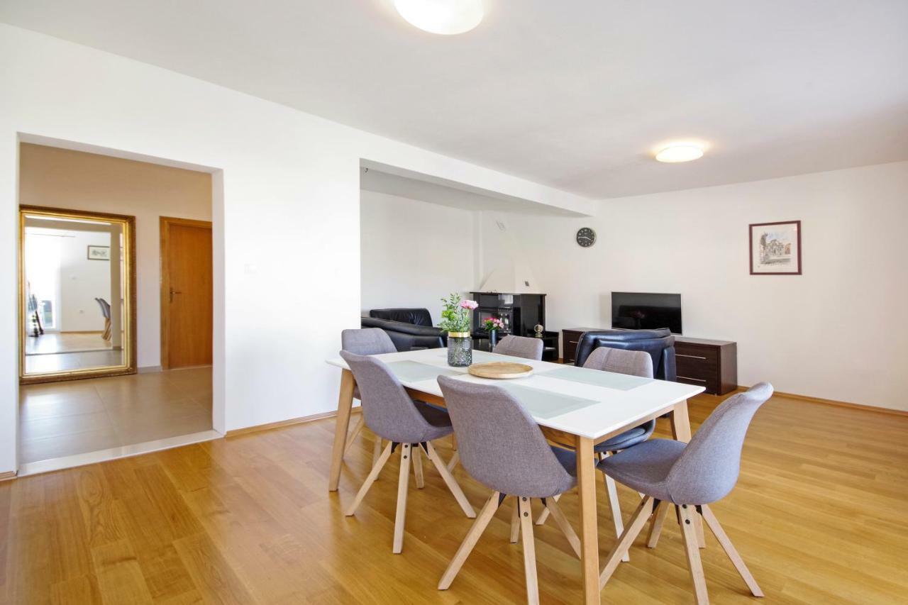 Manuela Apartment Podstrana Ngoại thất bức ảnh