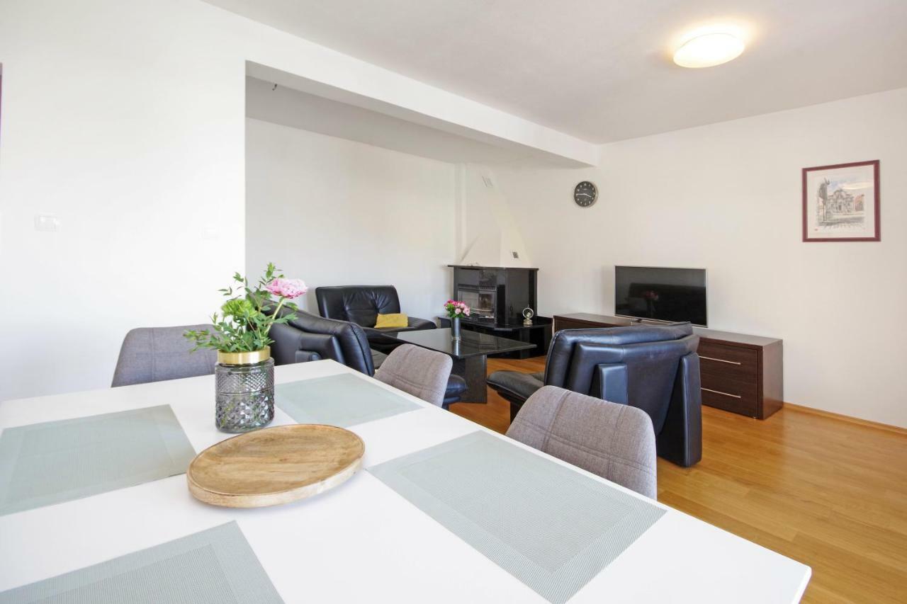 Manuela Apartment Podstrana Ngoại thất bức ảnh